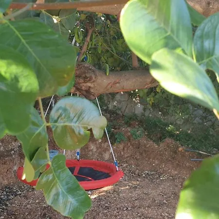 Stjepan Exclusive Nyaraló Zavala