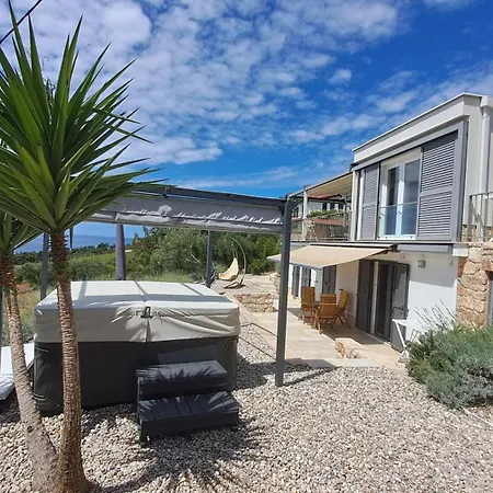 Nyaraló Stjepan Exclusive